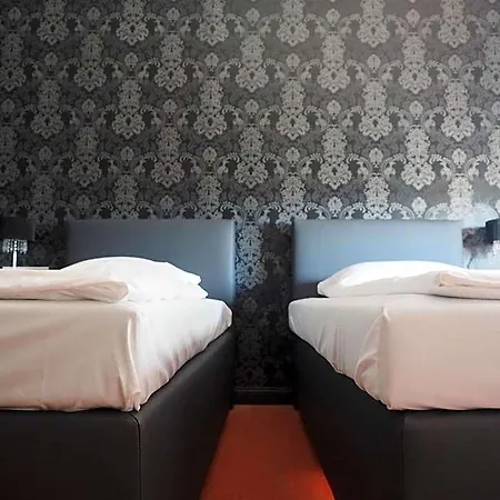 Kipphut 3* Sarstedt